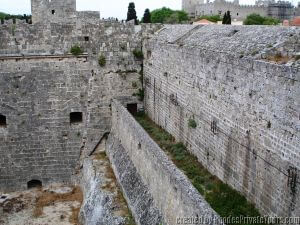 La Muralla, La Ciudad Medieval de Rodas