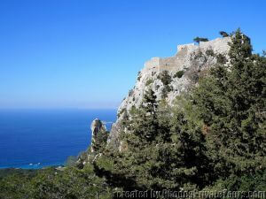 Castillo de monolitos