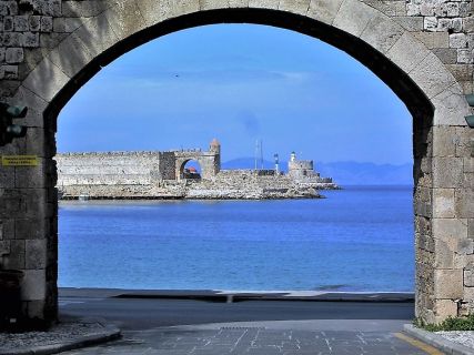 The Old City, Walking tour of Rhodes town