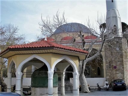 Walking tour of Rhodes Medieval City