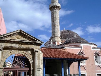Walking guided tours of Rhodes Medieval City